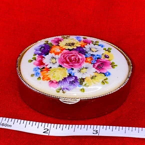 Small trinket box without makers mark - Picture 1 of 6